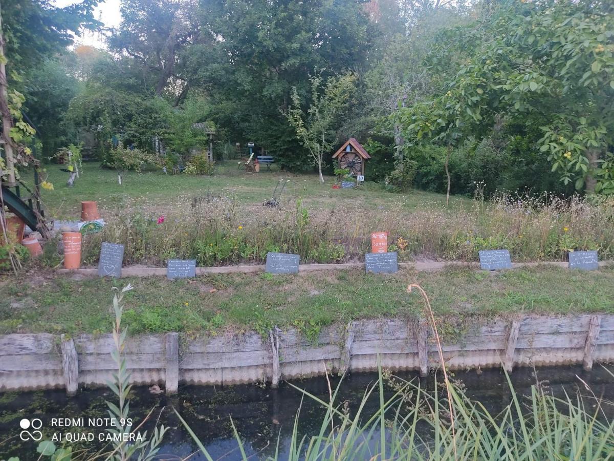 Le Cocon Des Hortillonnages D'Amiens Camon  Екстер'єр фото